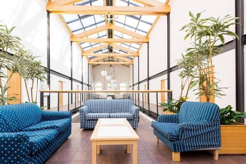 Charming Loft Near Old Town Apartment Tallinn Exterior photo